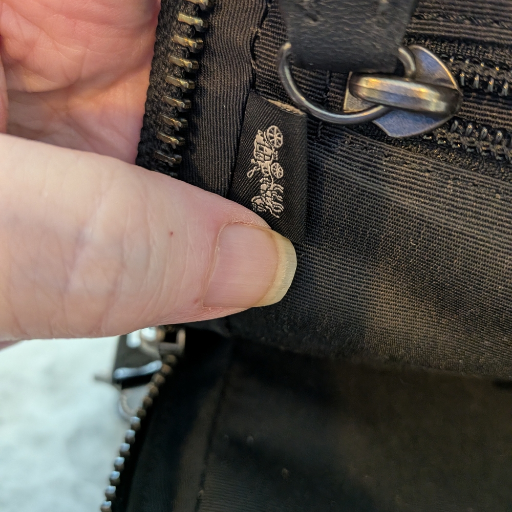 Coach Unisex Graham Pack Sling Colorblock Canvas And Leather Trendy Preppy Lux - Picture 11 of 12